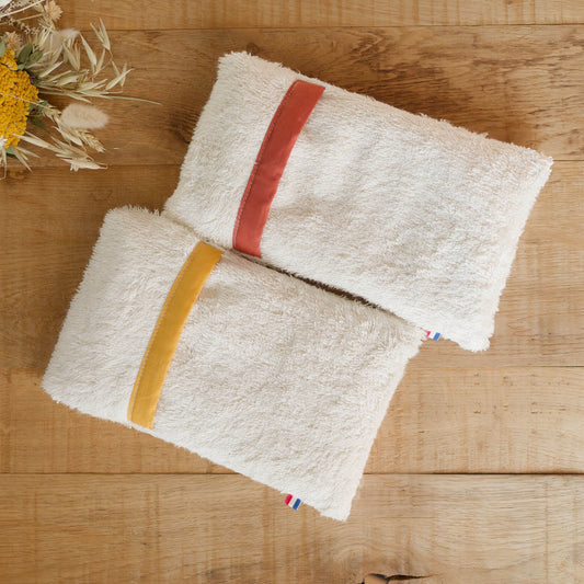 Bouillotte Calm’Oh en coton éponge doux aux graines de lin et lavandin bio pour soulager les douleurs de règles